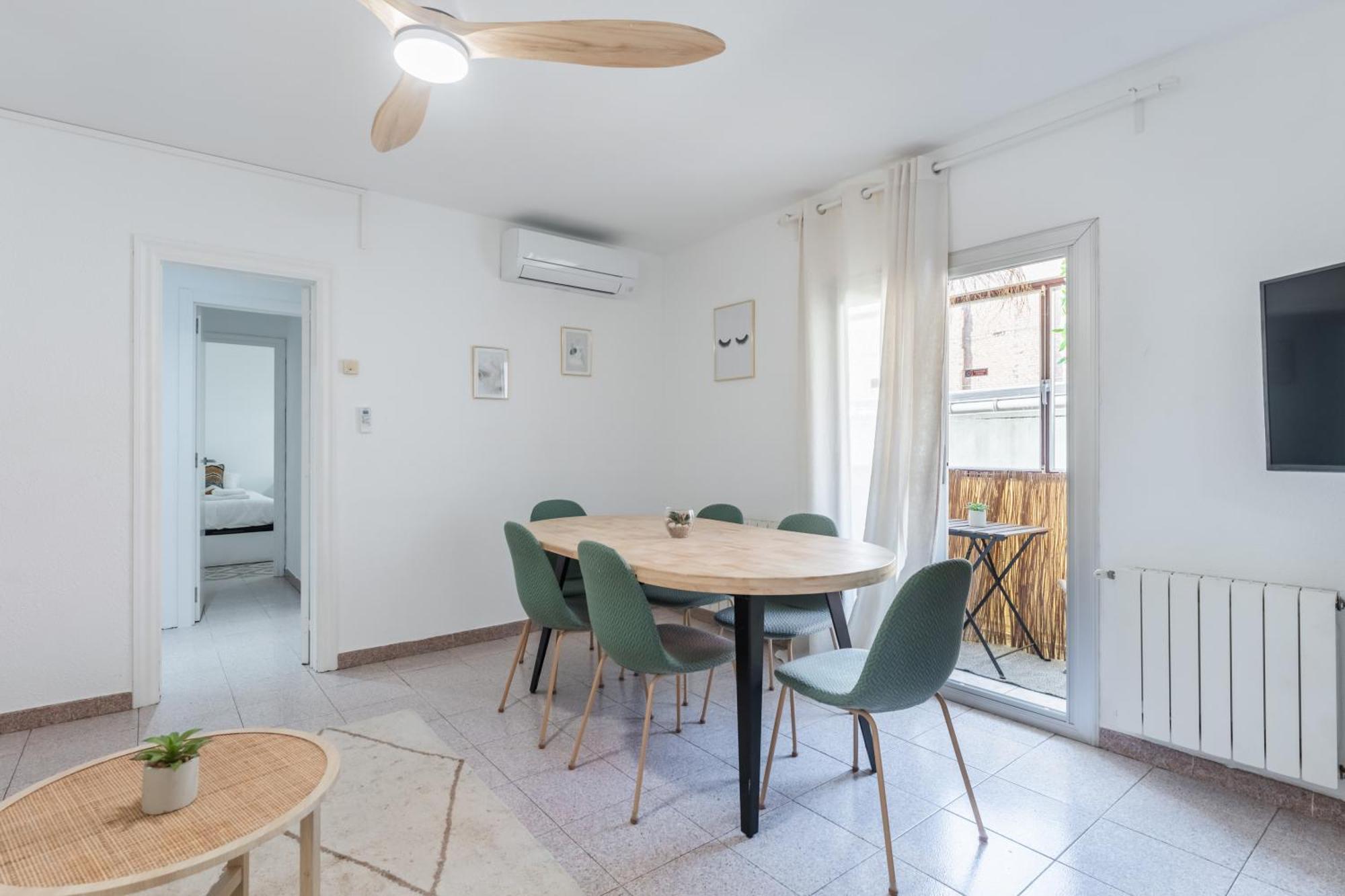 Feel Welcome Barcelona 10 Cornella de Llobregat Bagian luar foto