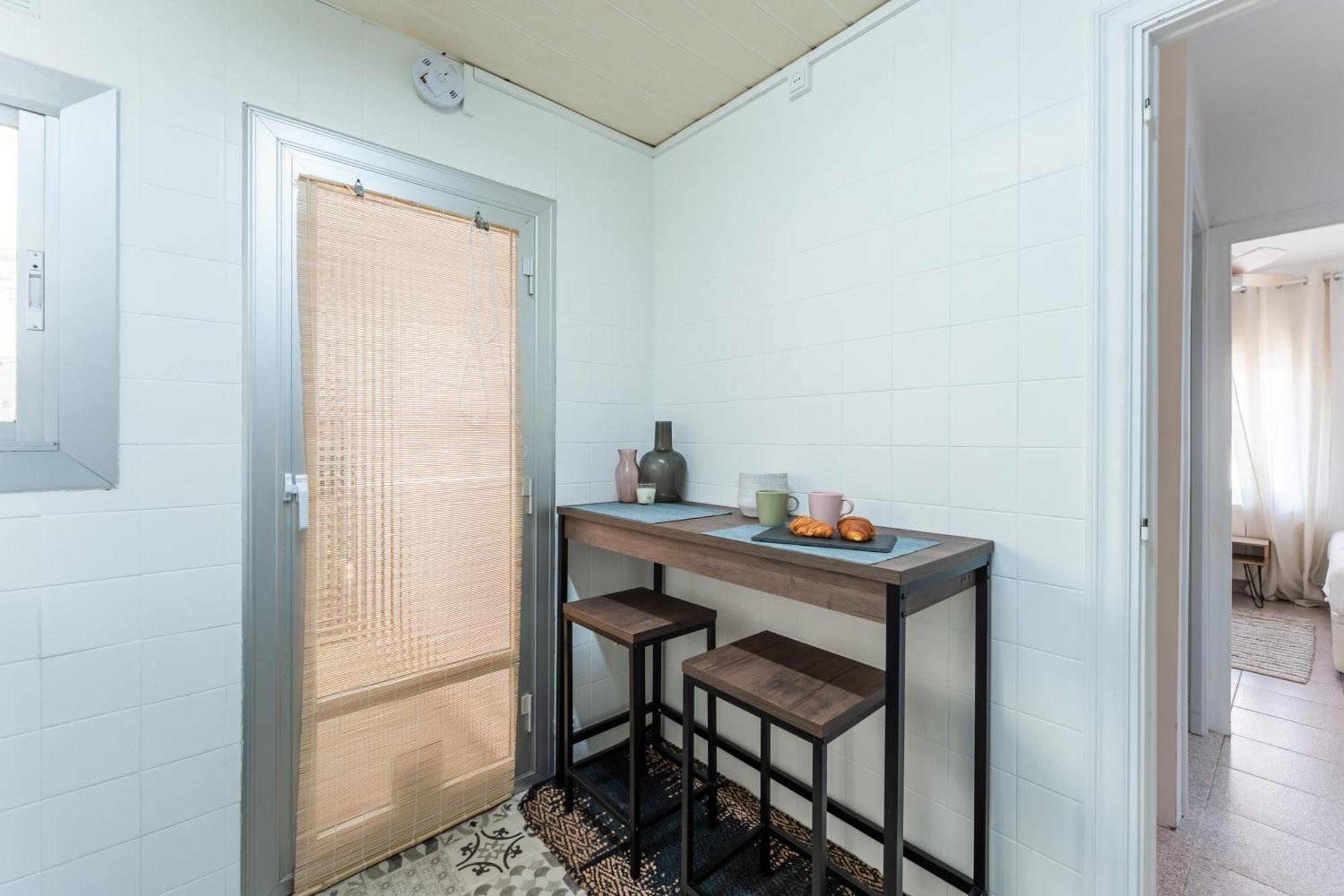 Feel Welcome Barcelona 10 Cornella de Llobregat Bagian luar foto