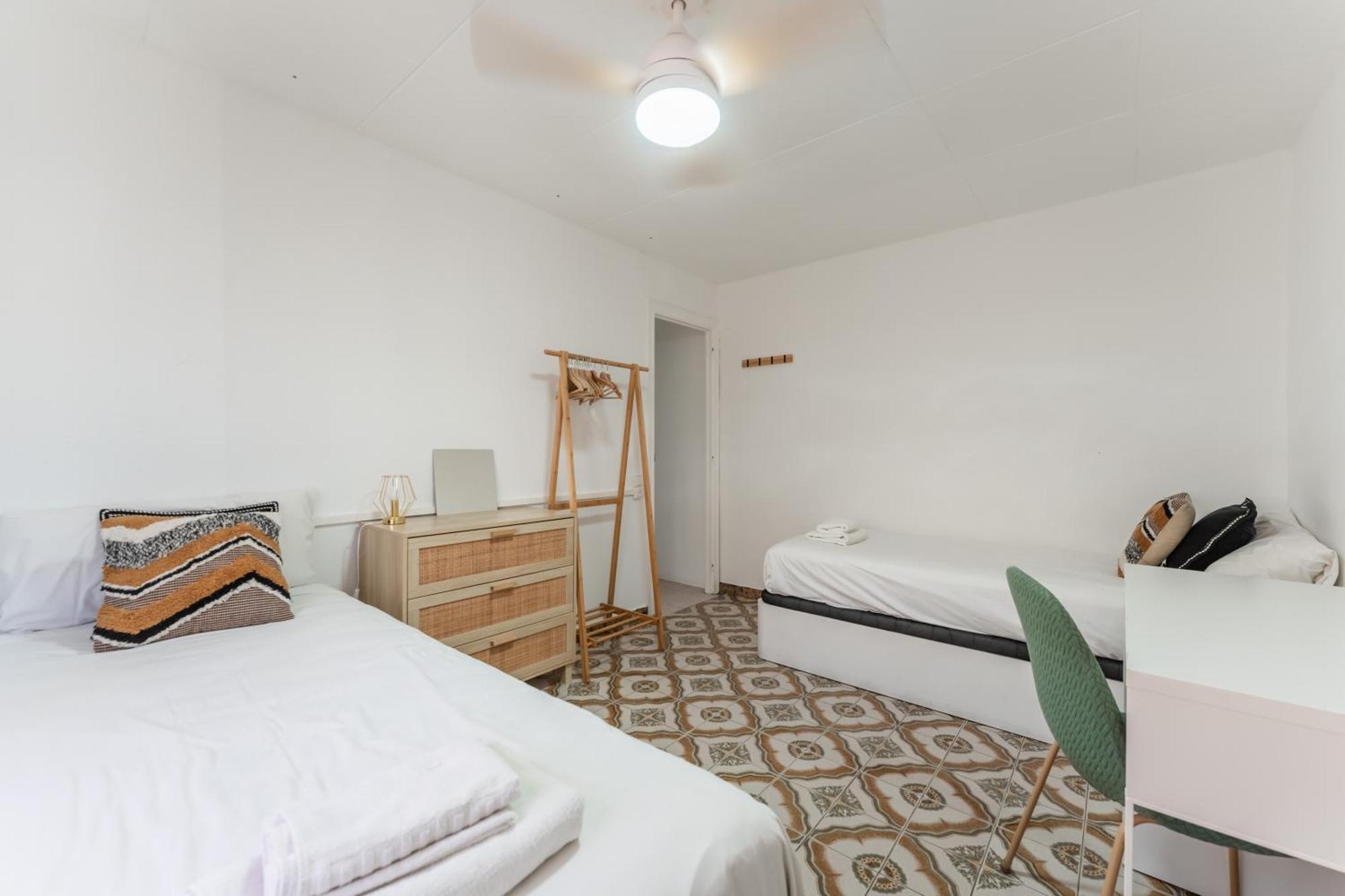 Feel Welcome Barcelona 10 Cornella de Llobregat Bagian luar foto