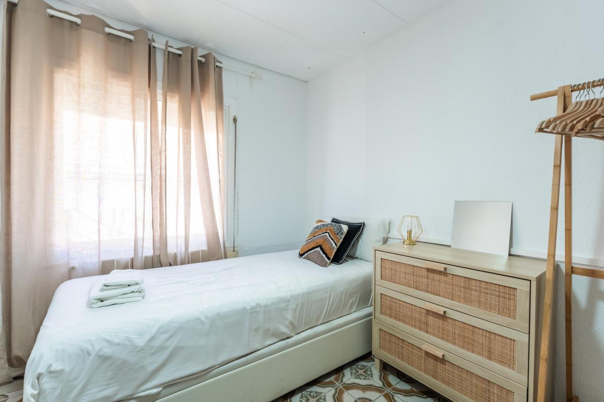 Feel Welcome Barcelona 10 Cornella de Llobregat Bagian luar foto